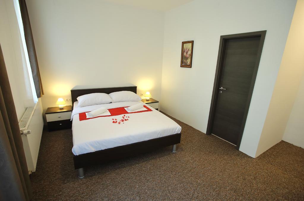 Sobe Oliva Hotel Zagreb Buitenkant foto